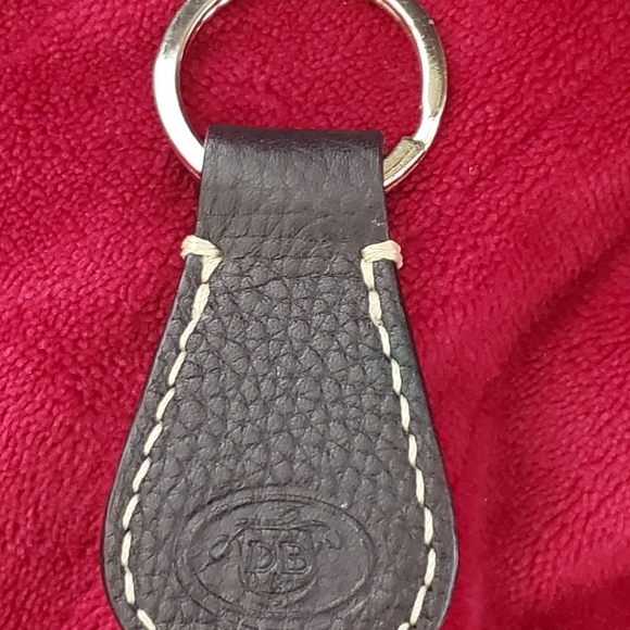 Vintage Dooney and Bourke handbag & Keychain - Picture 8 of 11